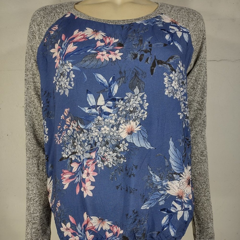 NWT Kut From the Kloth Dark Slate blue floral gray long sleeve shirt Small